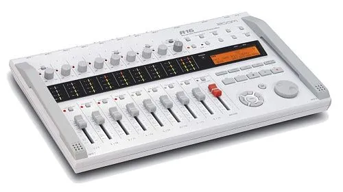 Zoom R16 Портостудия. 