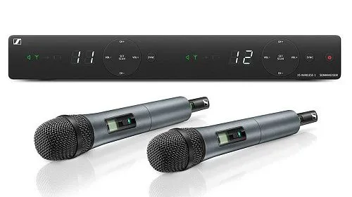 Sennheiser XSW 1-835 Dual-A Двухканальная беспроводная микрофонная система.